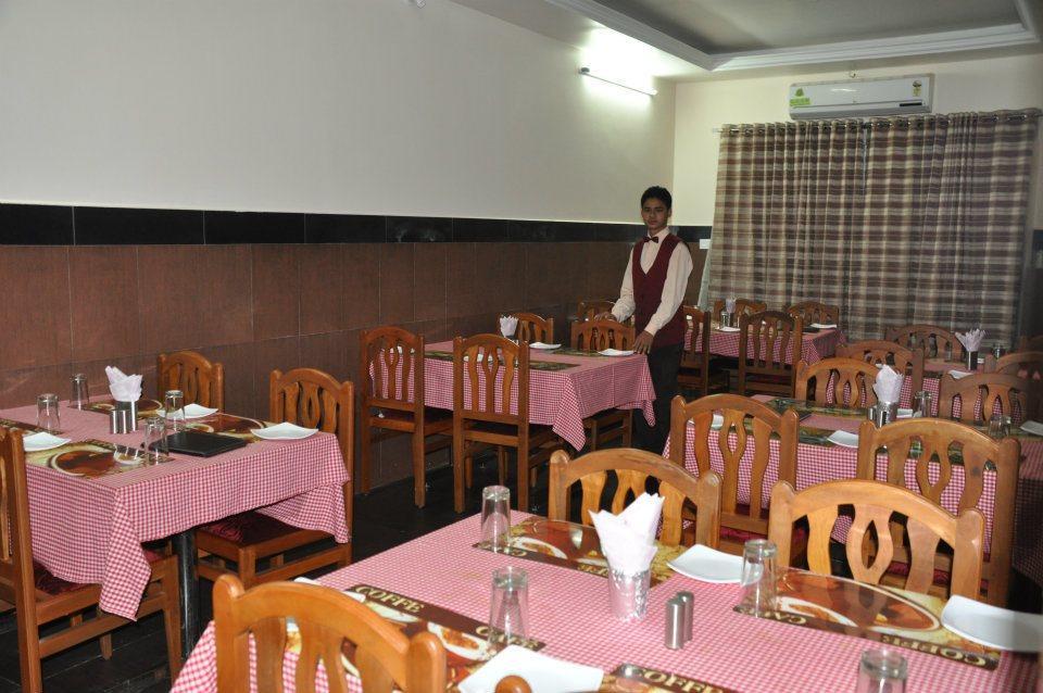 Suprabha Residency Villa Kalasa Eksteriør billede