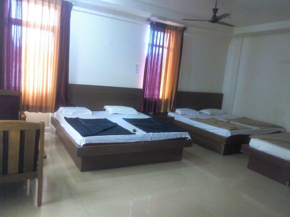 Suprabha Residency Villa Kalasa Eksteriør billede