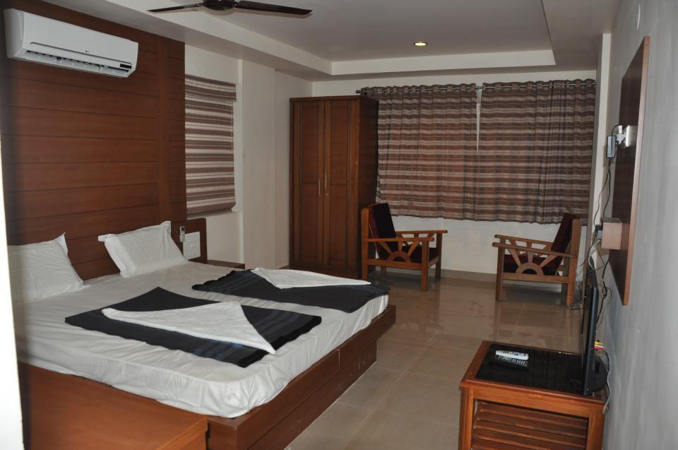 Suprabha Residency Villa Kalasa Eksteriør billede